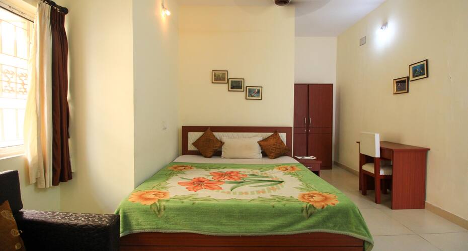 Indus Residency CF54 Sector 1, Kolkata 4